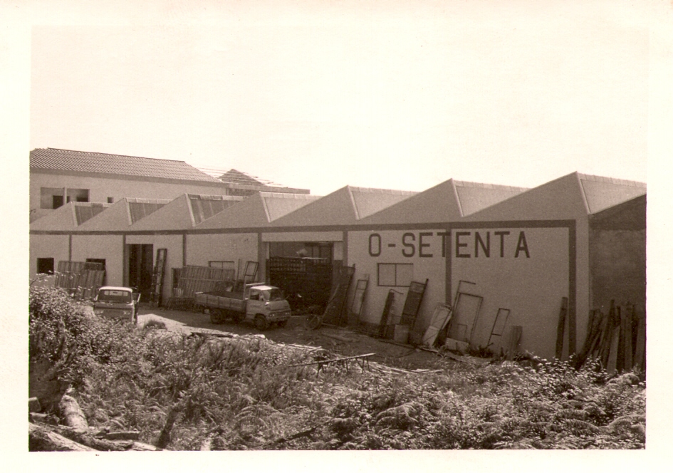 História d'O Setenta - 1973 instalações em Lomar
